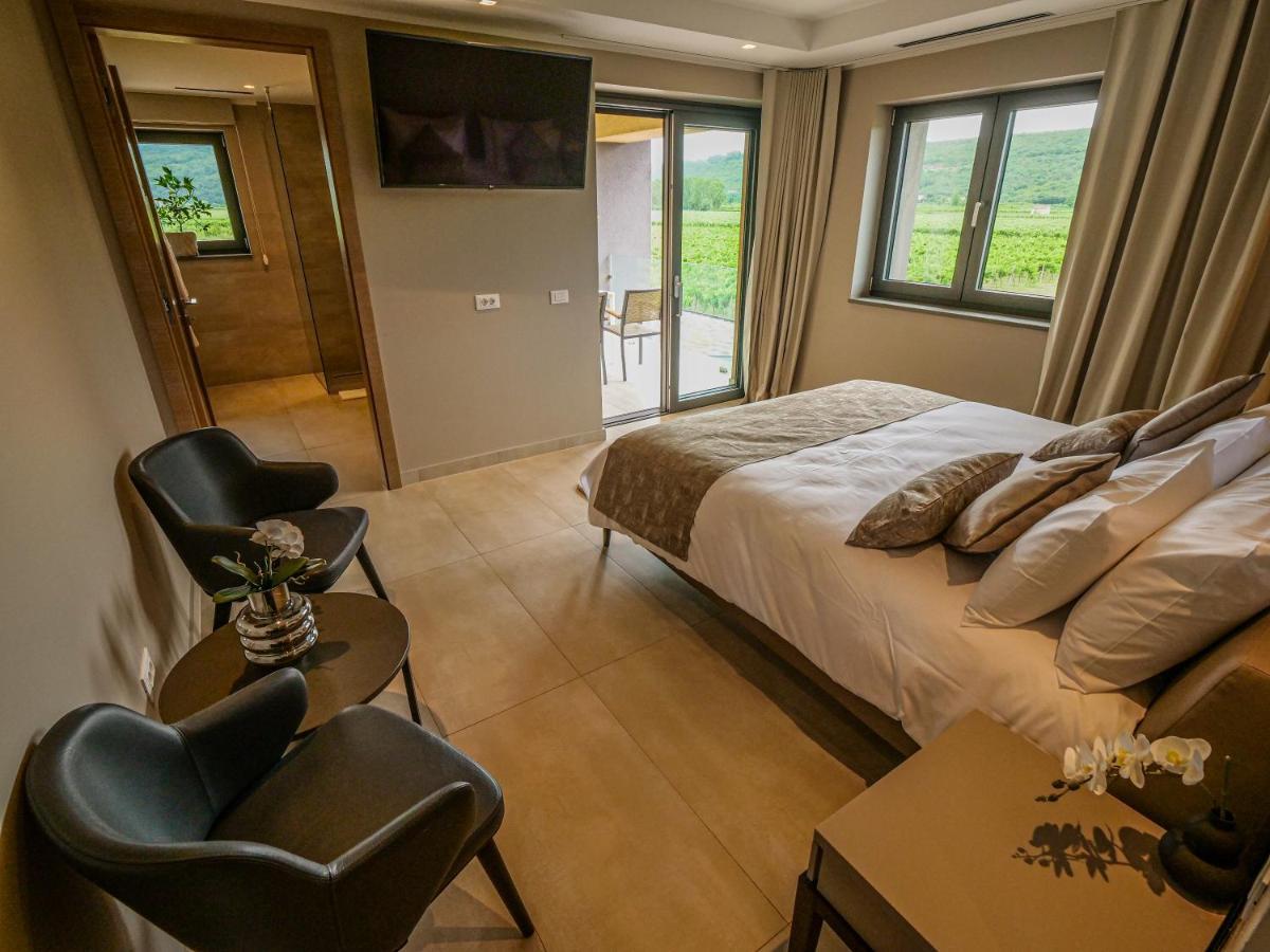 Casa Mulino - Where The Vineyards Meet The Sea Bed & Breakfast *