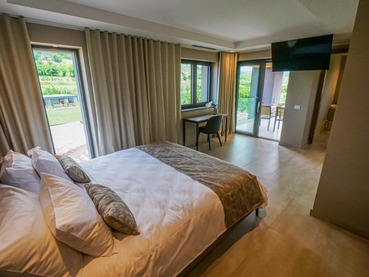 Casa Mulino - Where The Vineyards Meet The Sea Bed & Breakfast *