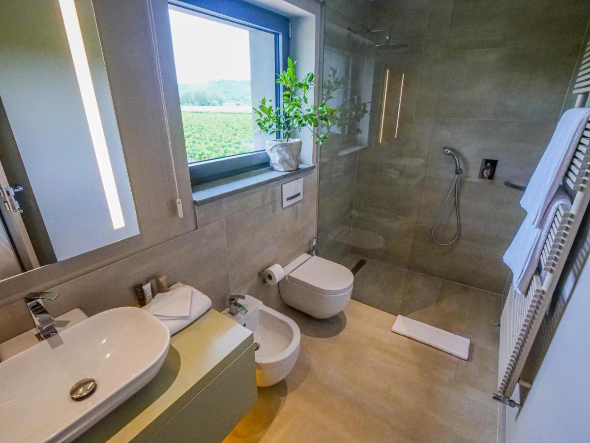Casa Mulino - Where The Vineyards Meet The Sea Bed & Breakfast